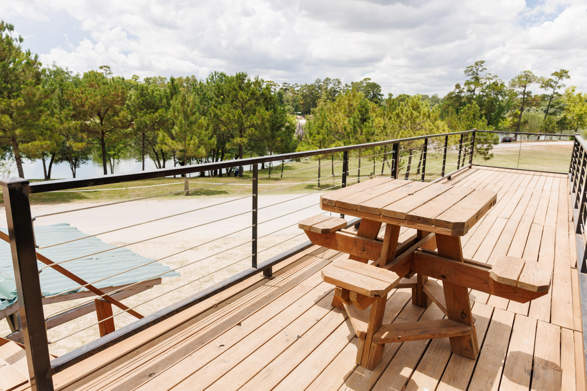 #9 Marina Large Cabin Capacity 6, Sleeps 4