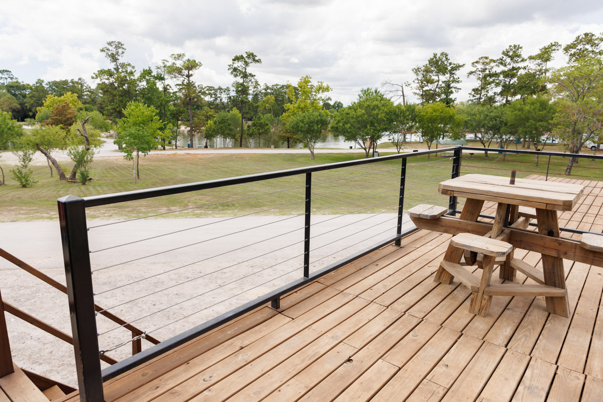 #3 Marina Large Cabin Capacity 6, Sleeps 4
