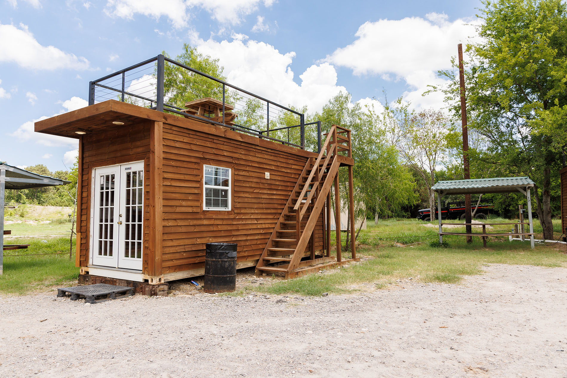 #4 Marina Small Cabin Capacity 4, Sleeps 2